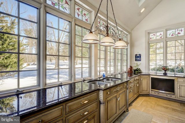 636 BEAN HILL RD, Lancaster, PA 17603