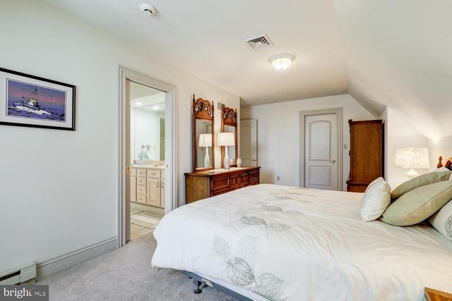 636 BEAN HILL RD, Lancaster, PA 17603