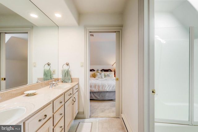 636 BEAN HILL RD, Lancaster, PA 17603