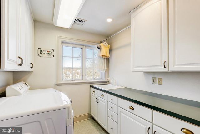 636 BEAN HILL RD, Lancaster, PA 17603