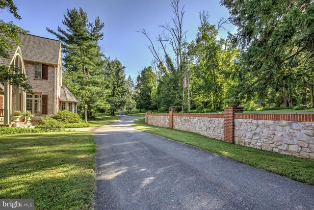 636 BEAN HILL RD, Lancaster, PA 17603