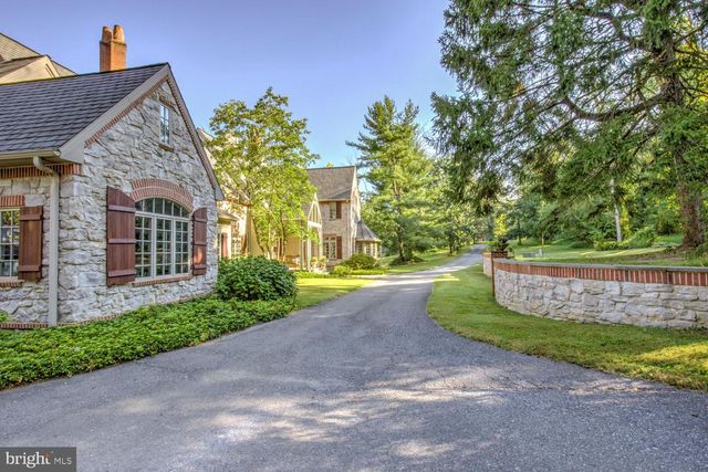 636 BEAN HILL RD, Lancaster, PA 17603