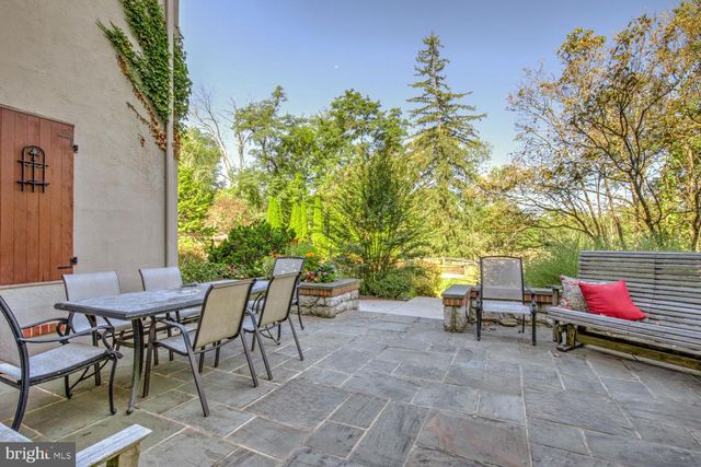 636 BEAN HILL RD, Lancaster, PA 17603