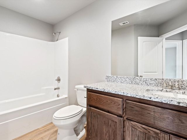 128 Abbey Park Court, Granbury, TX 76049