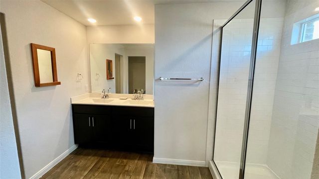 156 Medinah LN, San Marcos, TX 78666