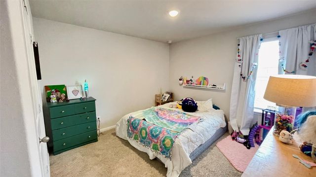 156 Medinah LN, San Marcos, TX 78666