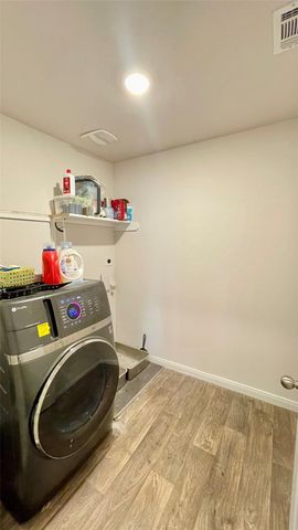 156 Medinah LN, San Marcos, TX 78666