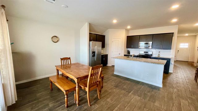 156 Medinah LN, San Marcos, TX 78666