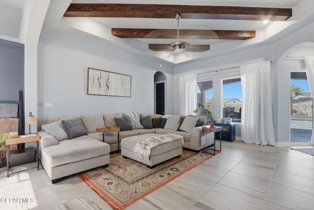 1797 SIDESADDLE Drive, El Paso, TX 79911