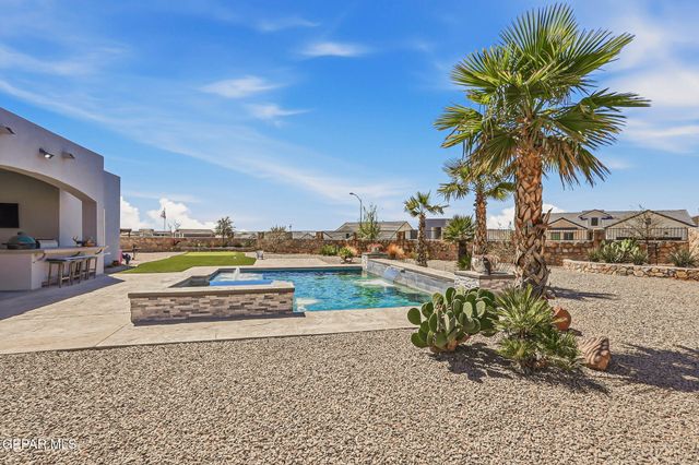 1797 SIDESADDLE Drive, El Paso, TX 79911