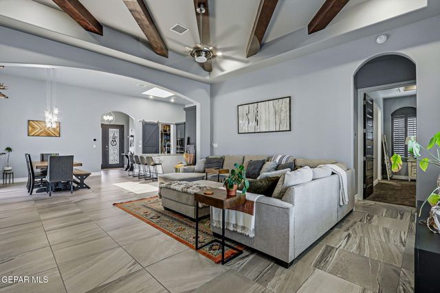 1797 SIDESADDLE Drive, El Paso, TX 79911