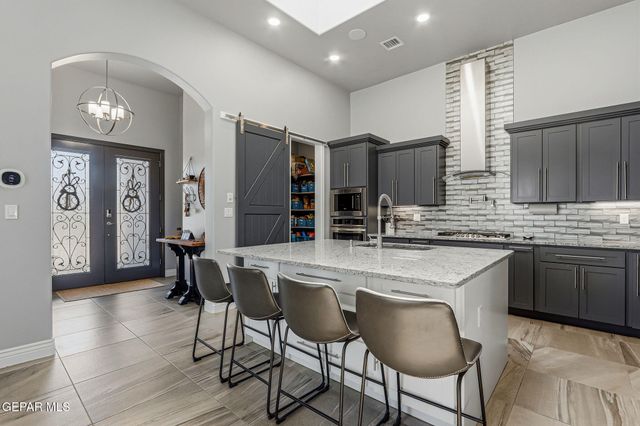 1797 SIDESADDLE Drive, El Paso, TX 79911