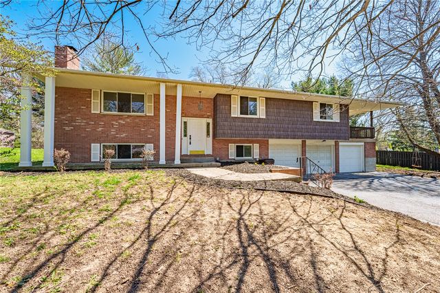 5640 Winshire Terrace, Sugarcreek Twp, OH 45440