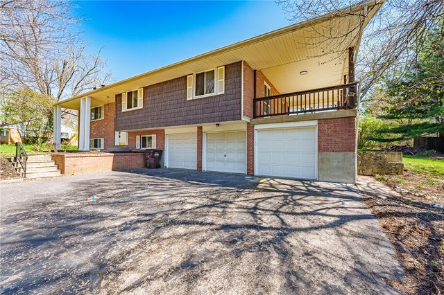 5640 Winshire Terrace, Sugarcreek Twp, OH 45440