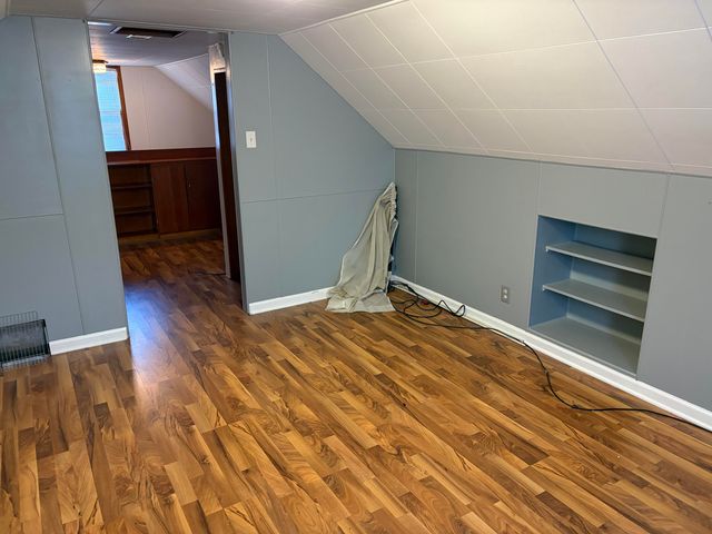 3824 S Cameron Avenue, Hammond, IN 46327