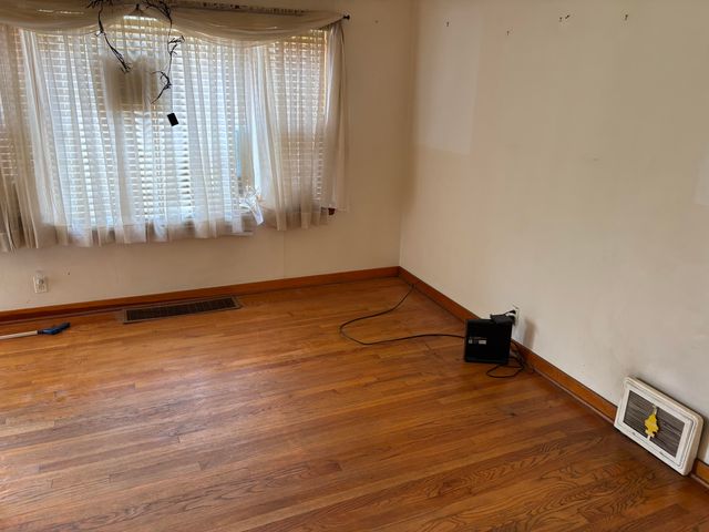 3824 S Cameron Avenue, Hammond, IN 46327