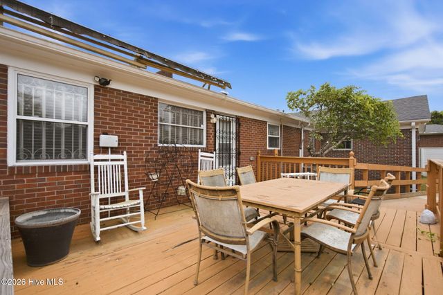 1417 Queen Street, Wilmington, NC 28401