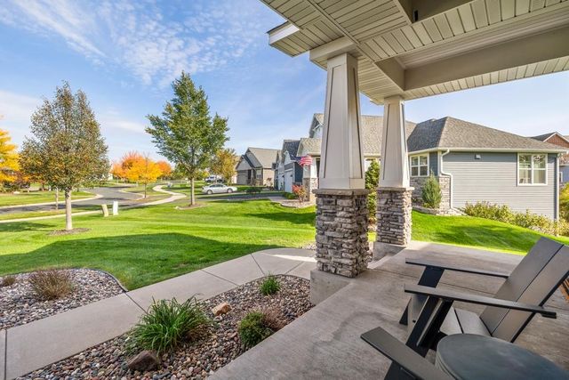 9029 Jade Circle N, Lake Elmo, MN 55042