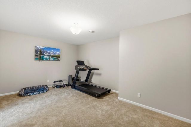 9029 Jade Circle N, Lake Elmo, MN 55042
