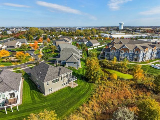 9029 Jade Circle N, Lake Elmo, MN 55042