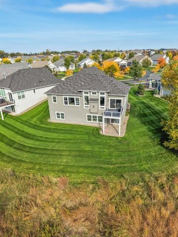 9029 Jade Circle N, Lake Elmo, MN 55042