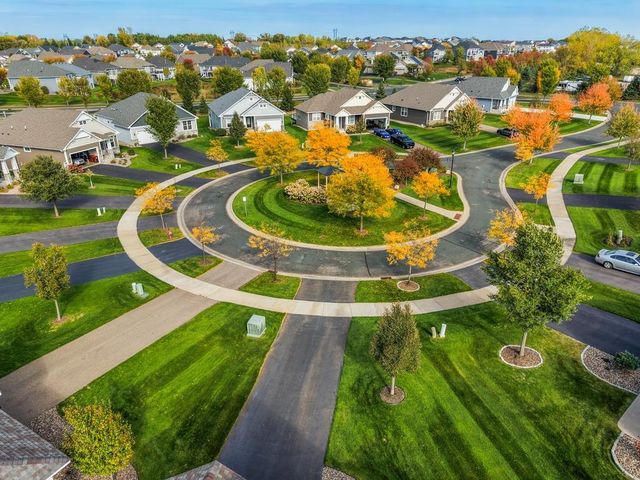 9029 Jade Circle N, Lake Elmo, MN 55042