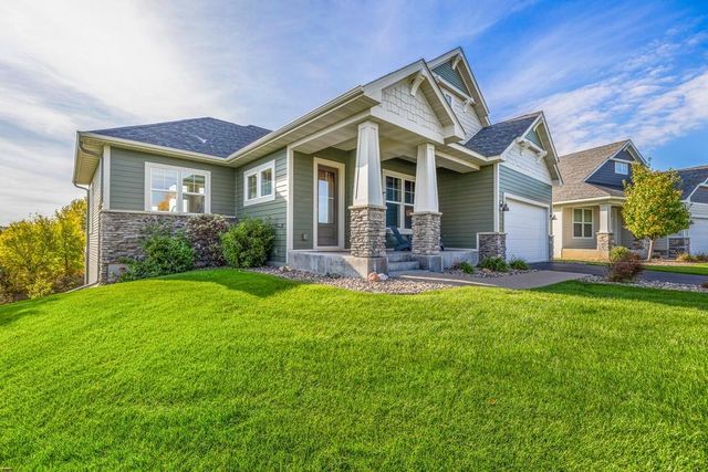 9029 Jade Circle N, Lake Elmo, MN 55042