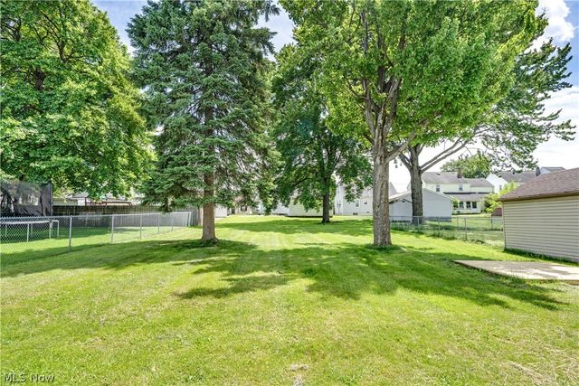 202 Morrison Street, Struthers, OH 44471