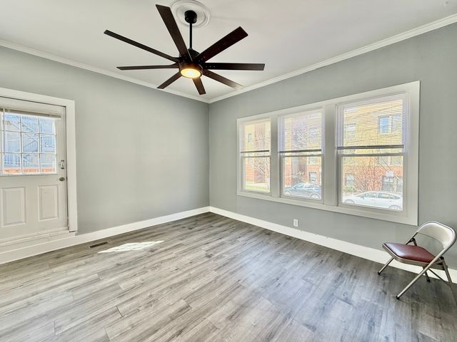 2947 W Cortland Street, Chicago, IL 60647