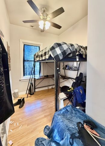 2947 W Cortland Street, Chicago, IL 60647