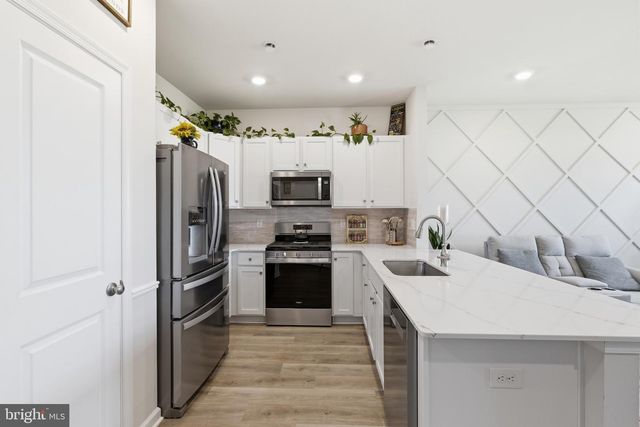53 ELLIOT LN, Westampton, NJ 08060