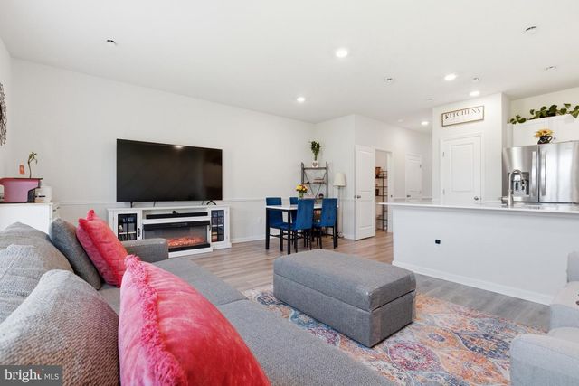 53 ELLIOT LN, Westampton, NJ 08060