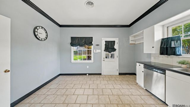 58185 Labauve Ave, Plaquemine, LA 70764