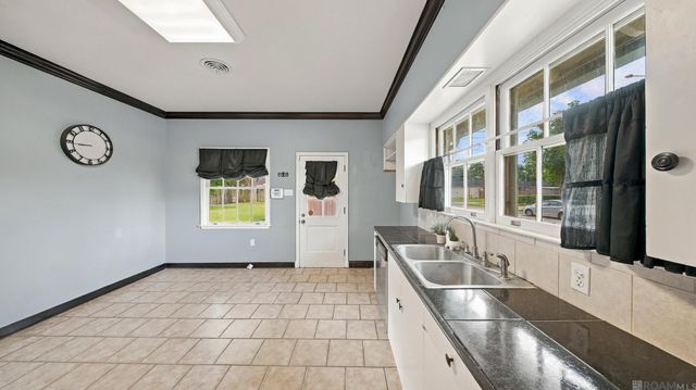 58185 Labauve Ave, Plaquemine, LA 70764
