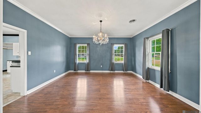 58185 Labauve Ave, Plaquemine, LA 70764