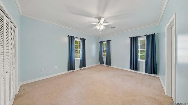 58185 Labauve Ave, Plaquemine, LA 70764