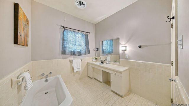 58185 Labauve Ave, Plaquemine, LA 70764