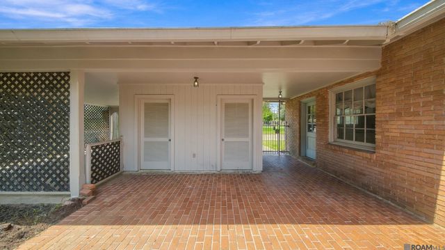 58185 Labauve Ave, Plaquemine, LA 70764