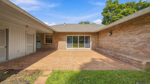 58185 Labauve Ave, Plaquemine, LA 70764