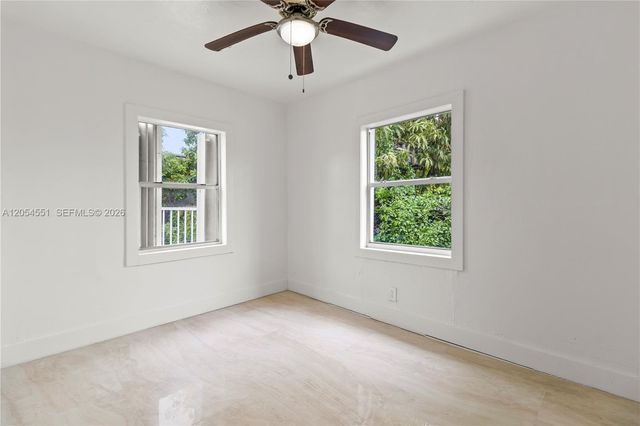 3527 NW 34th St, Miami, FL 33142