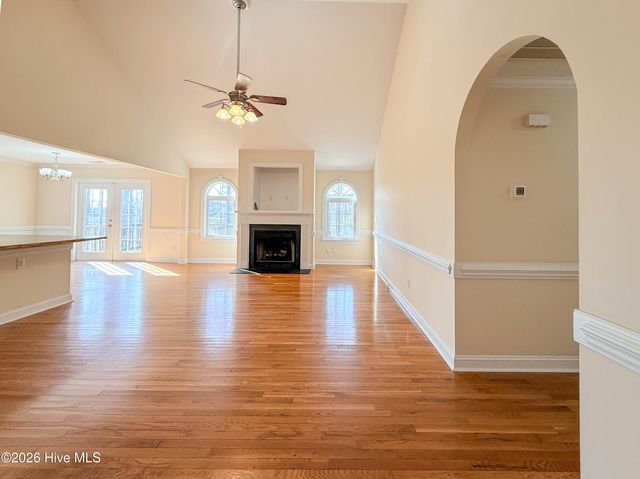 4998 N Hampton Drive SE, Boiling Spring Lakes, NC 28461