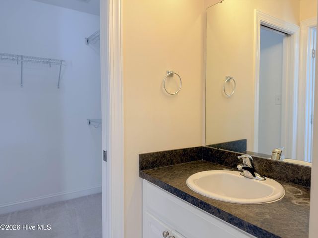 4998 N Hampton Drive SE, Boiling Spring Lakes, NC 28461