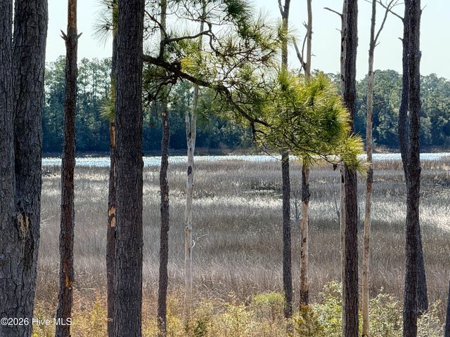 4998 N Hampton Drive SE, Boiling Spring Lakes, NC 28461