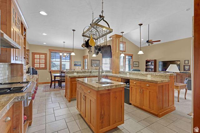 315 S BEAR LAKE BLVD, Garden City, UT 84028