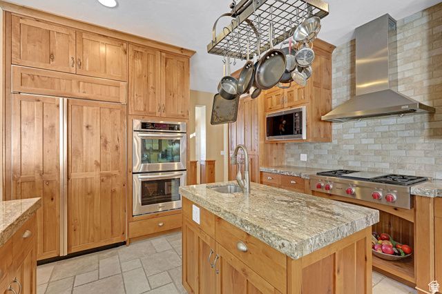 315 S BEAR LAKE BLVD, Garden City, UT 84028