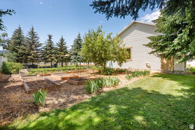 315 S BEAR LAKE BLVD, Garden City, UT 84028
