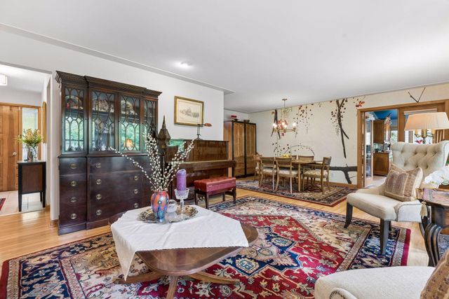 16300 Highwood Drive, Minnetonka, MN 55345