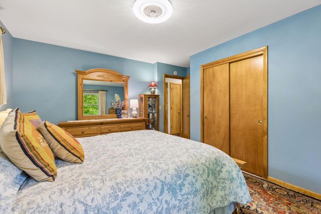16300 Highwood Drive, Minnetonka, MN 55345