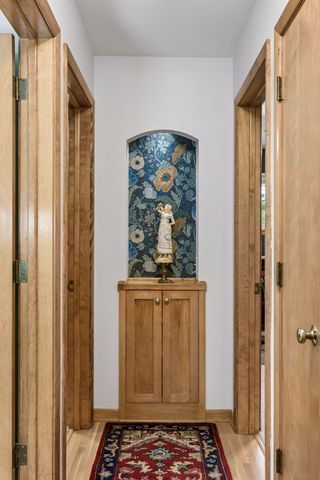 16300 Highwood Drive, Minnetonka, MN 55345