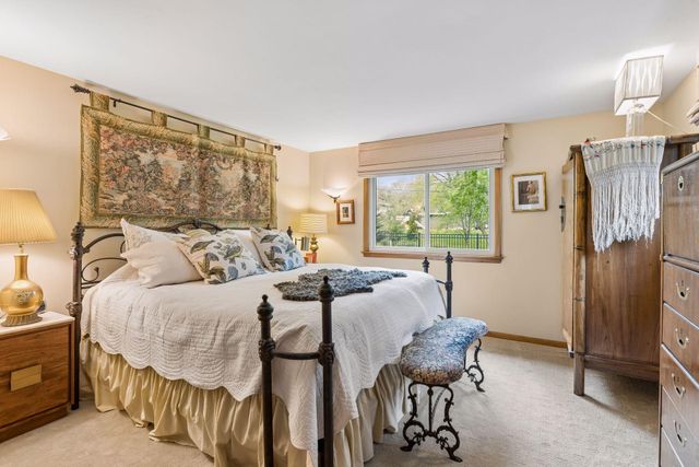 16300 Highwood Drive, Minnetonka, MN 55345